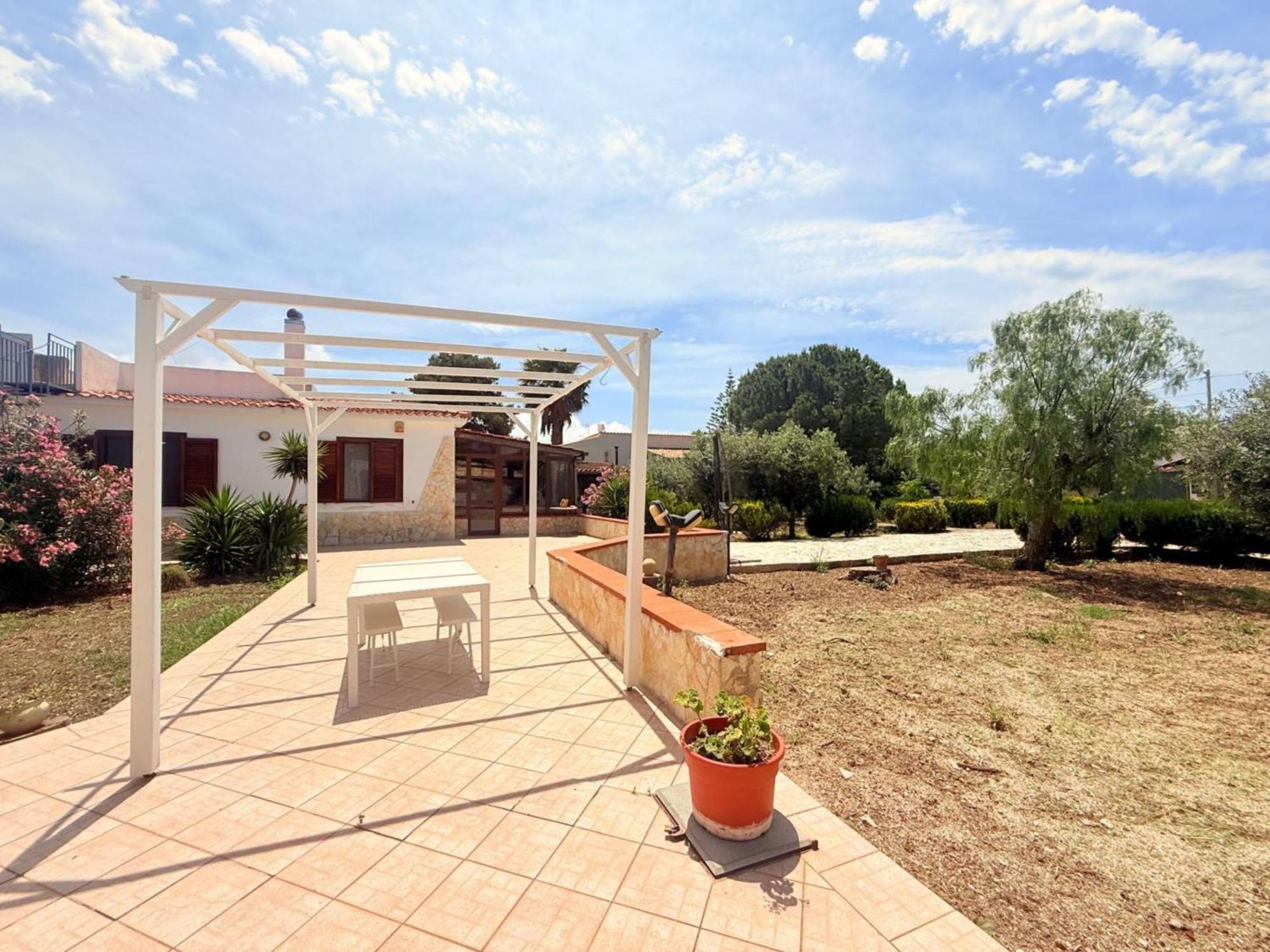 Cammini Di Sale Casa Vacanze Tra Le Saline Торре-Нубия Экстерьер фото